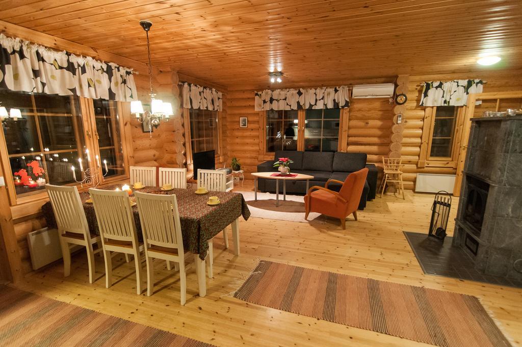 Vaelituvan Lomamoekit Punkaharju Bilik gambar